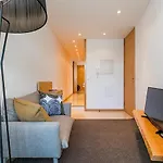 Apartamento In *