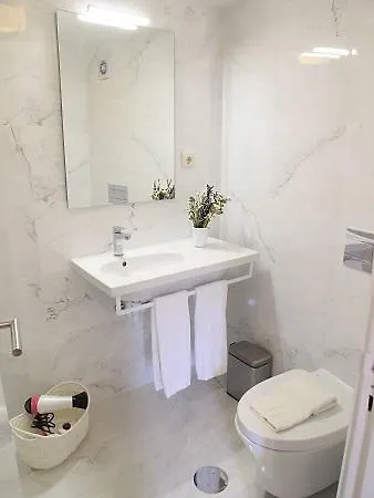 Apartment In Porto