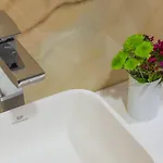 شقة In *
